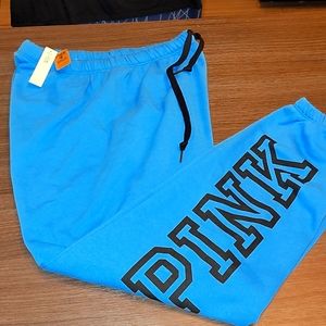 NWT VS PINK LOGO JOGGERS